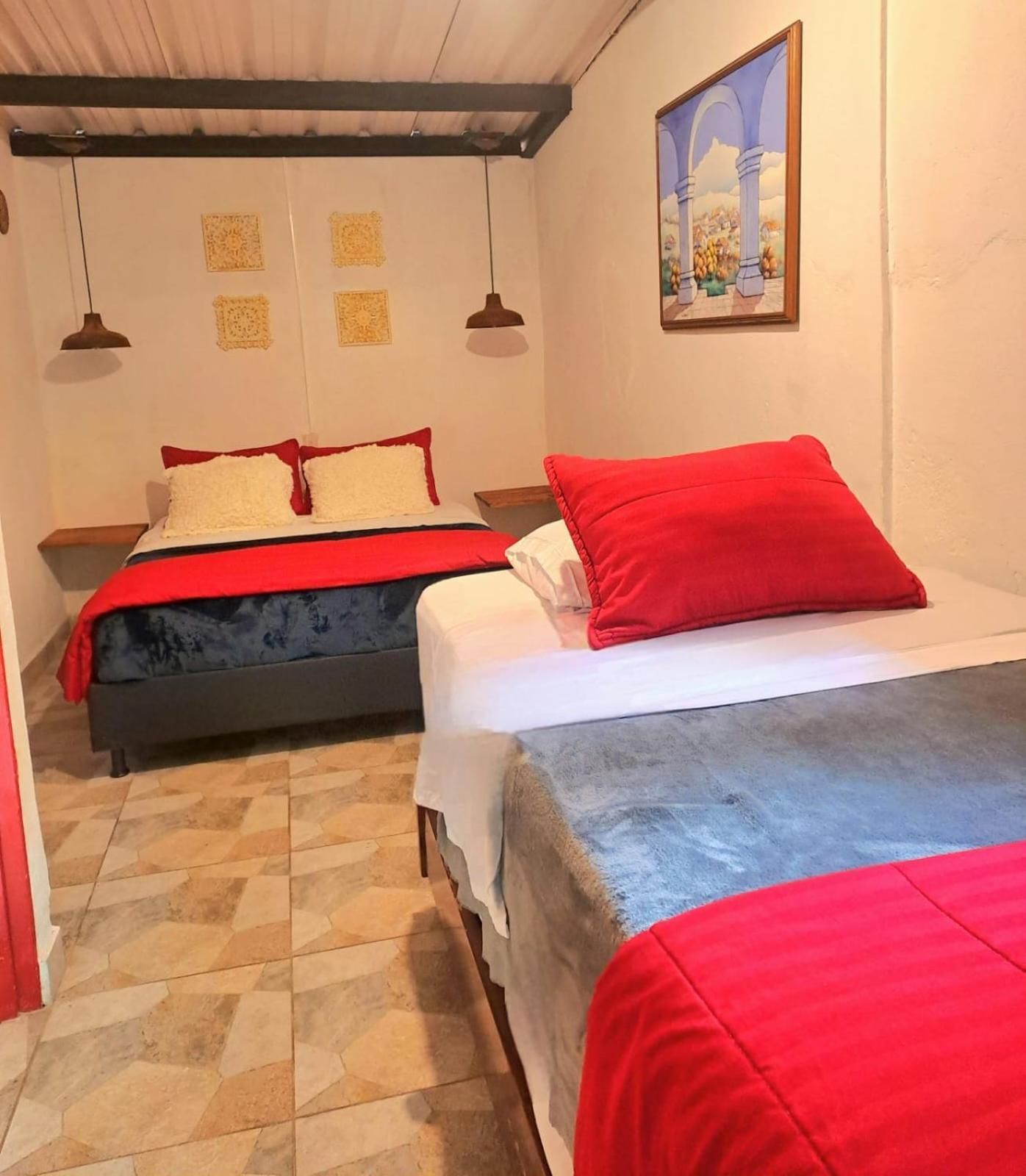 Hotel Marrokos Aeropuerto Jose Maria Cordova グアルネ エクステリア 写真